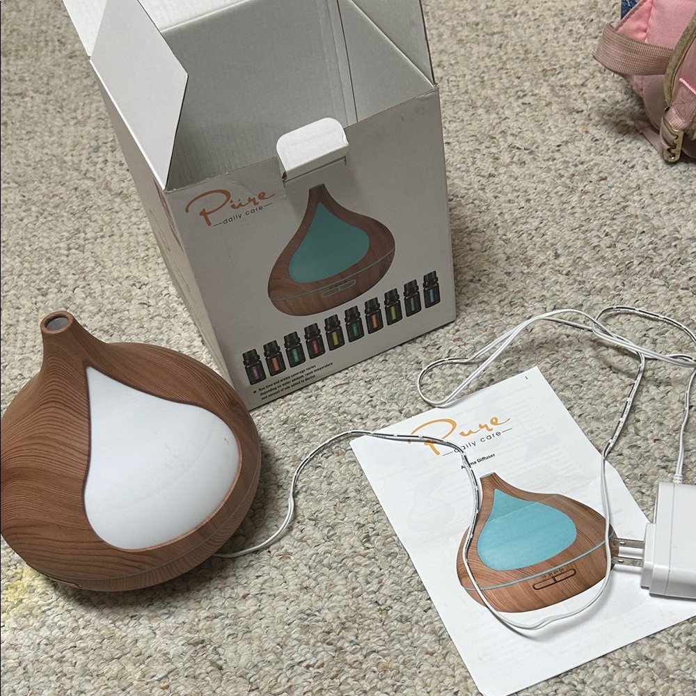 Pure Essential Oil Diffuser - Works!